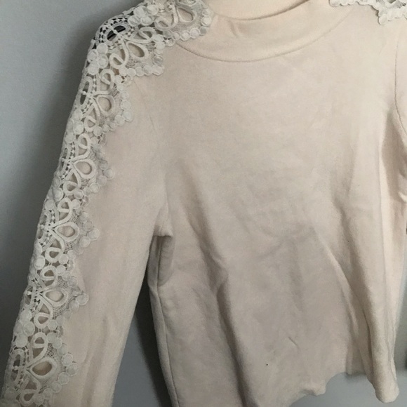 White lace thick sweater - Picture 3 of 3